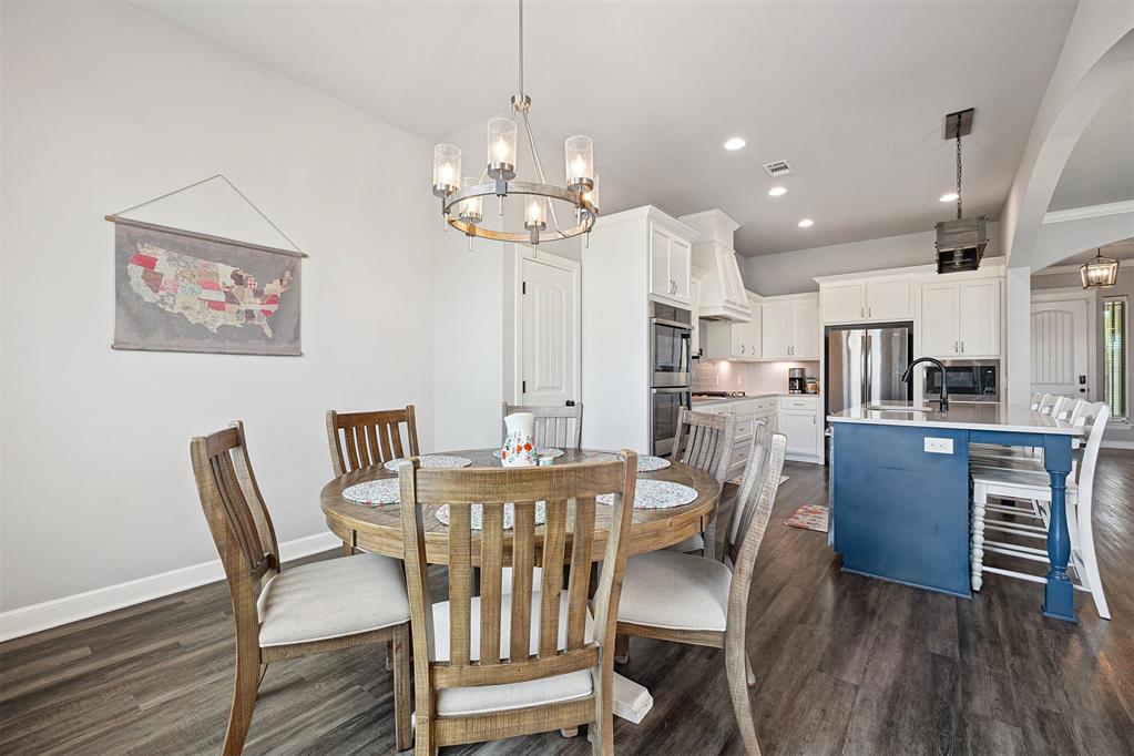 18604 Barcas Road Property Photo 13