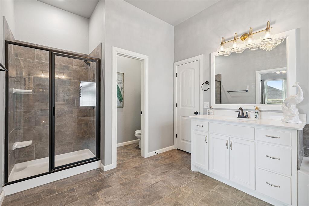 18604 Barcas Road Property Photo 17