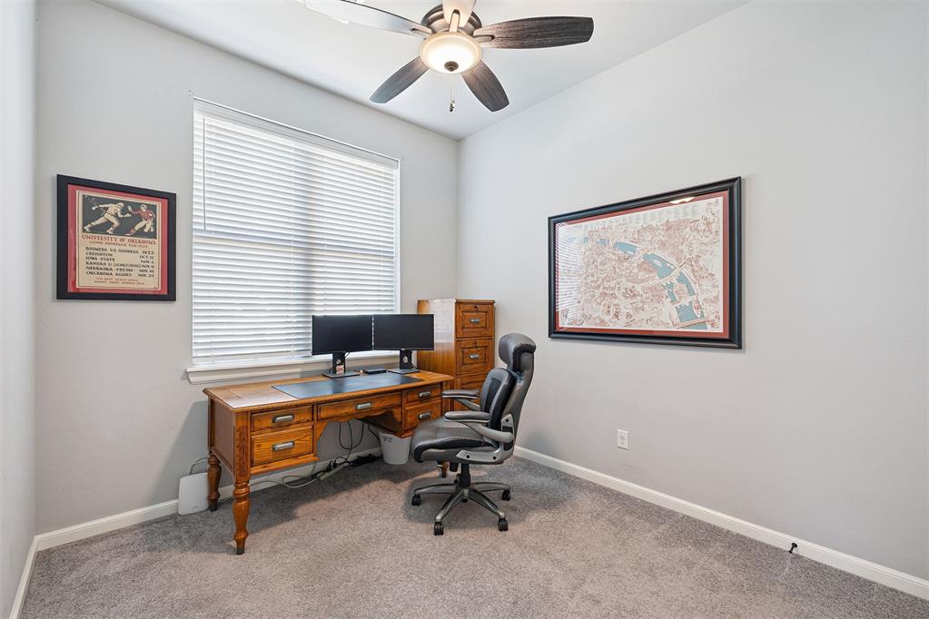 18604 Barcas Road Property Photo 24