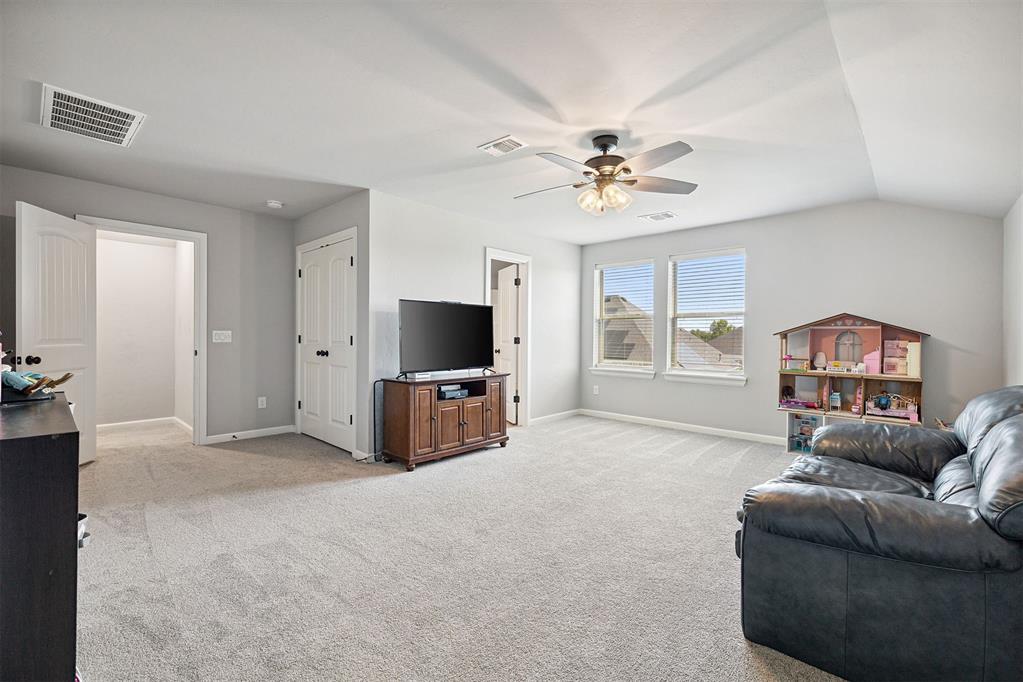 18604 Barcas Road Property Photo 25