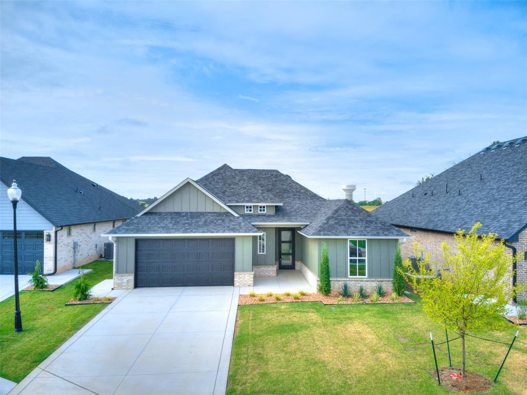 216 Pont Neuf Court Property Photo 1