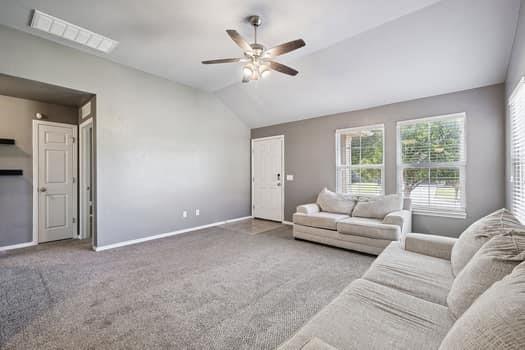 2709 Nw 184th Street Property Photo 5