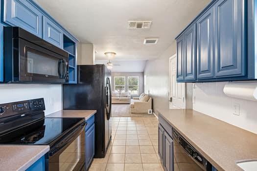 2709 Nw 184th Street Property Photo 9