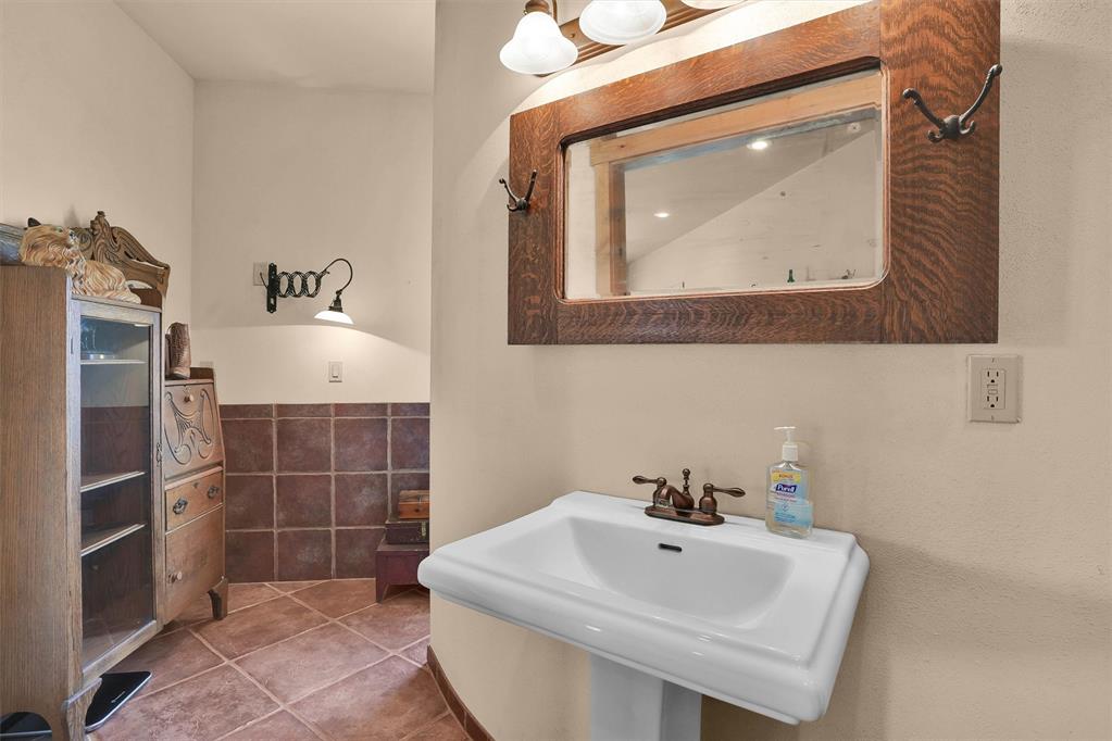 20449 E 1210 Road Property Photo 39