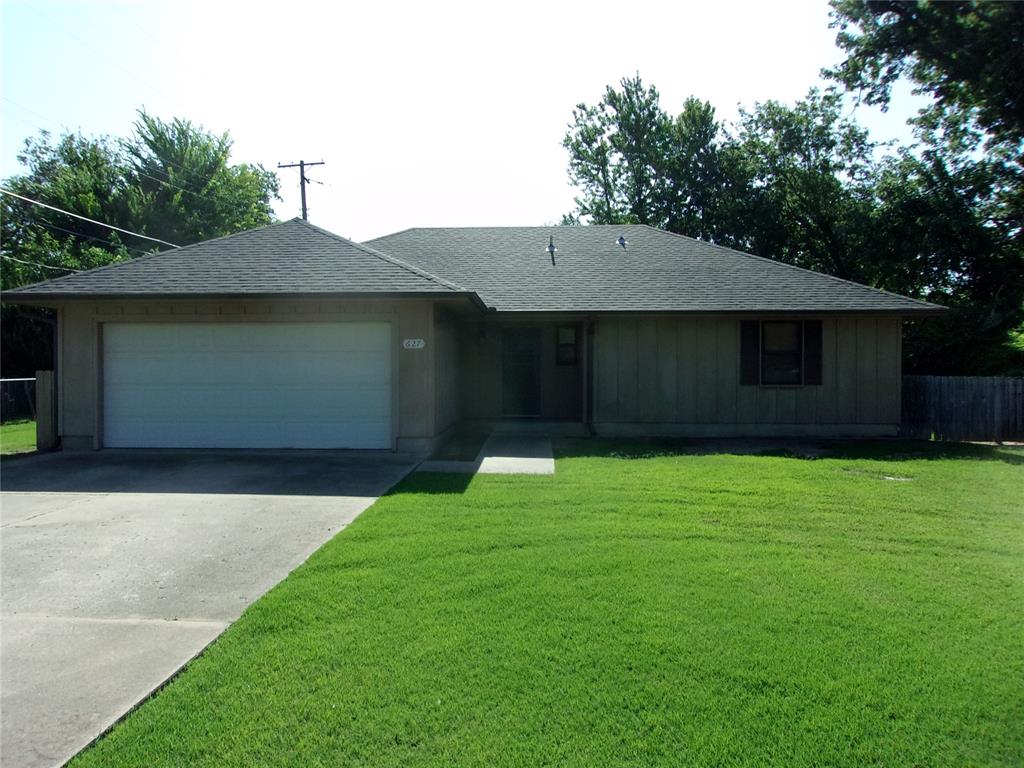 627 N Dorothy Avenue Property Photo 1