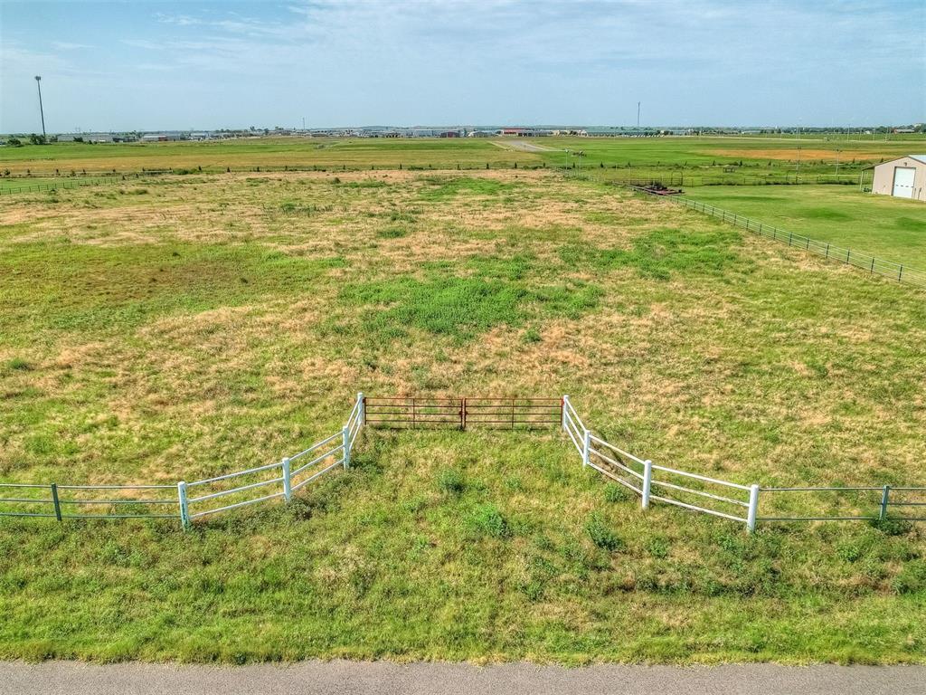 24370 E 1006 Road Property Photo 1
