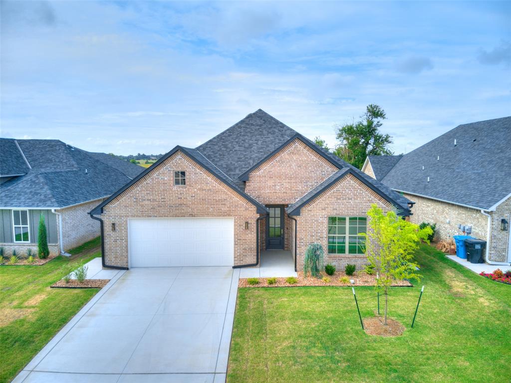 208 Pont Neuf Court Property Photo 1