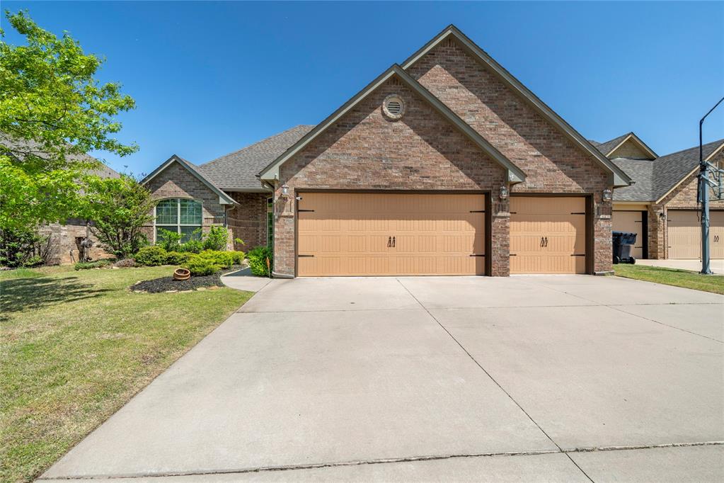 2828 Ryder Drive Property Photo 1