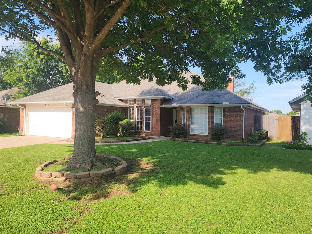 921 Blue Ridge Drive Property Photo 1