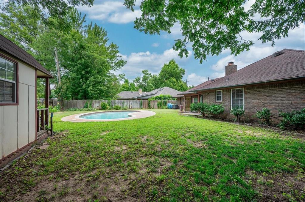 2704 S Berry Road Property Photo 38