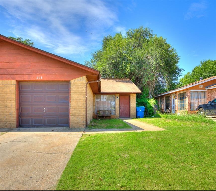 218 Windsor Way Property Photo 1