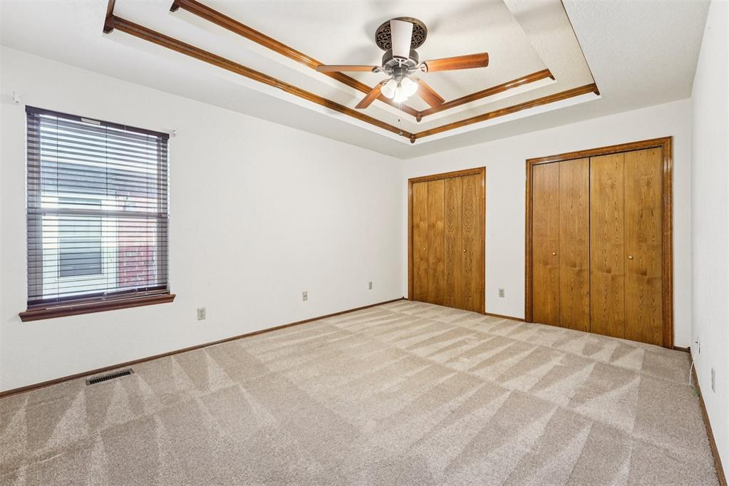1624 E Twin Brook Terrace Property Photo 18