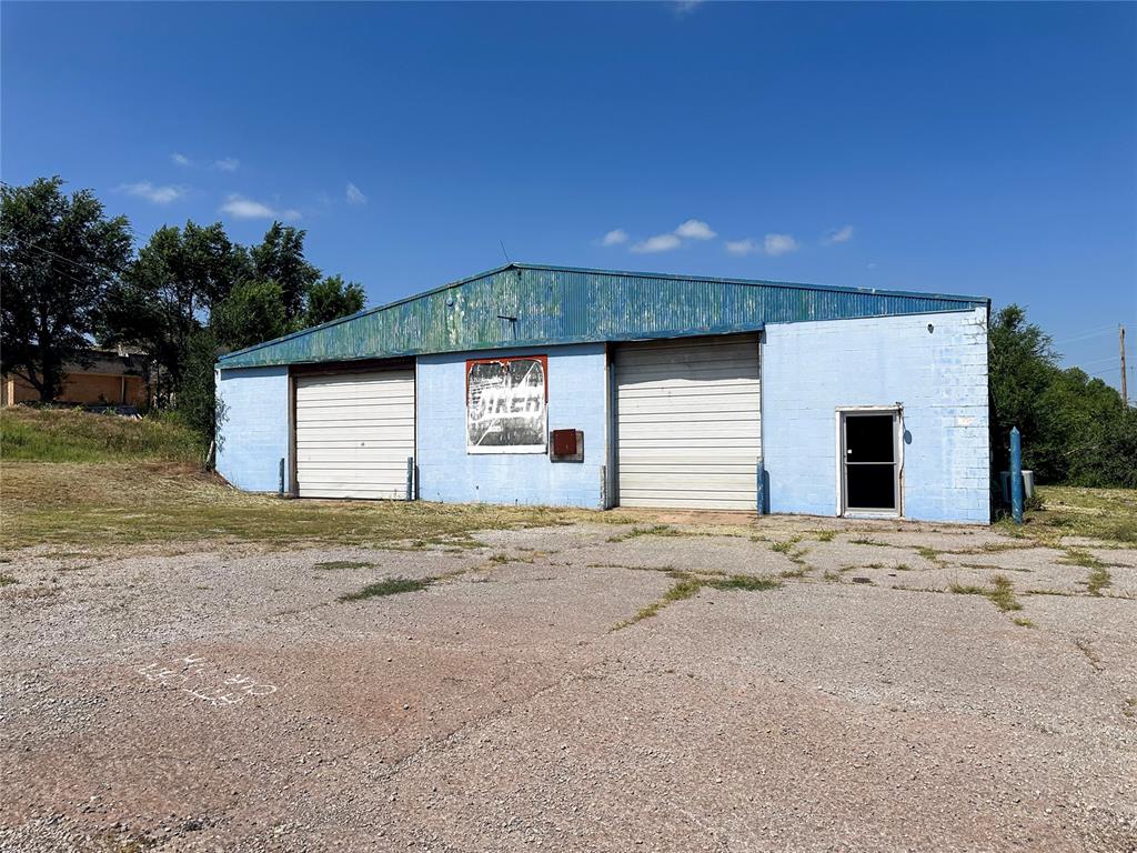 1406 Neptune Drive Property Photo 1