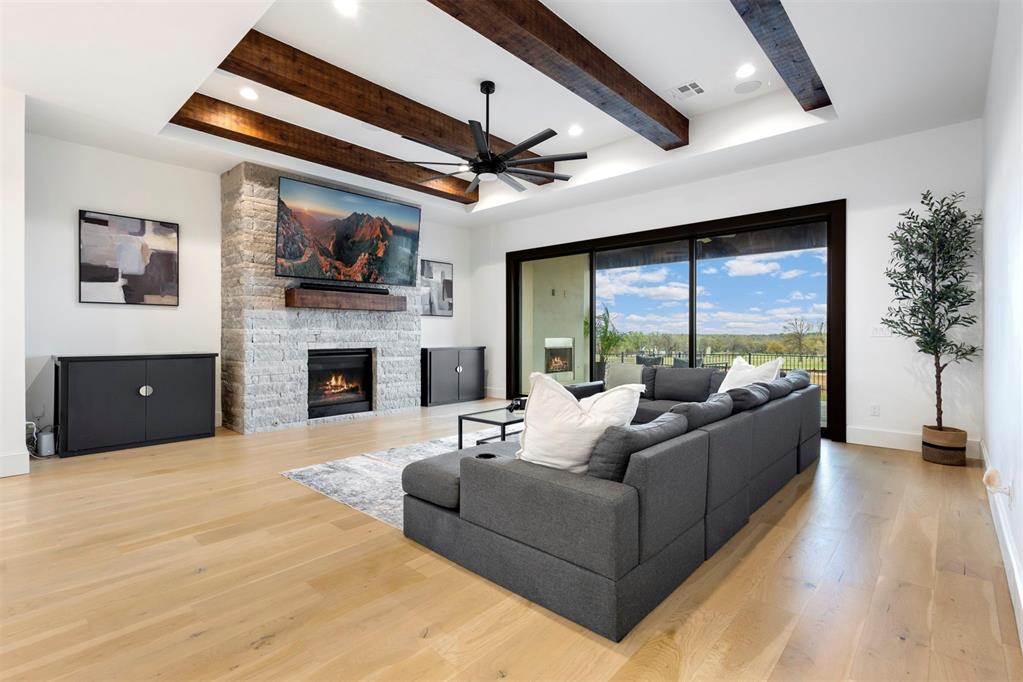 2109 Wiregrass Road Property Photo 15