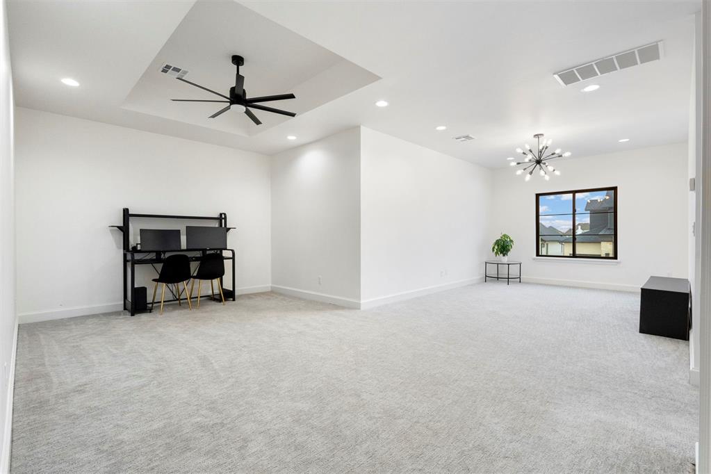 2109 Wiregrass Road Property Photo 35