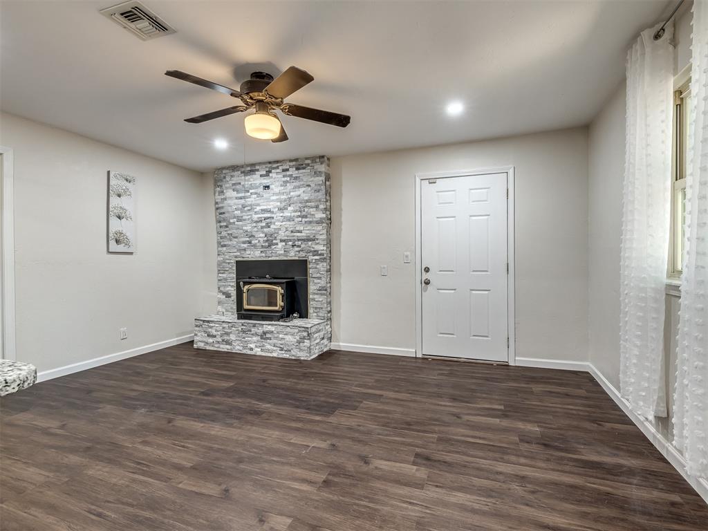 1847 N Allen Lane Property Photo 7