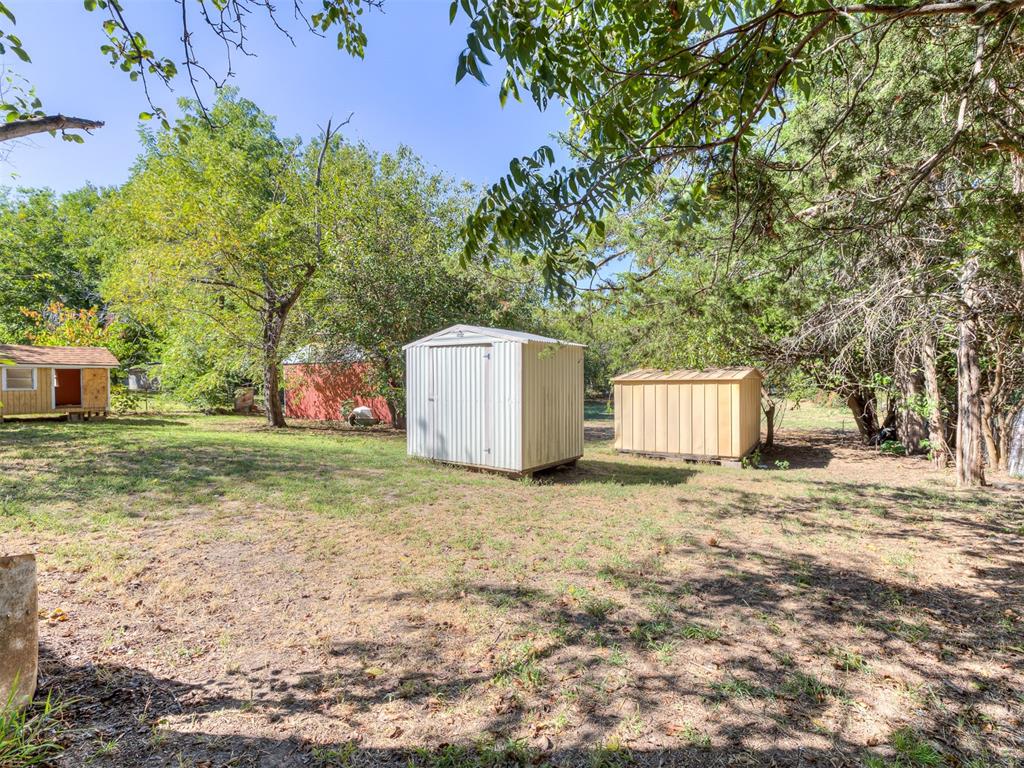 1847 N Allen Lane Property Photo 15