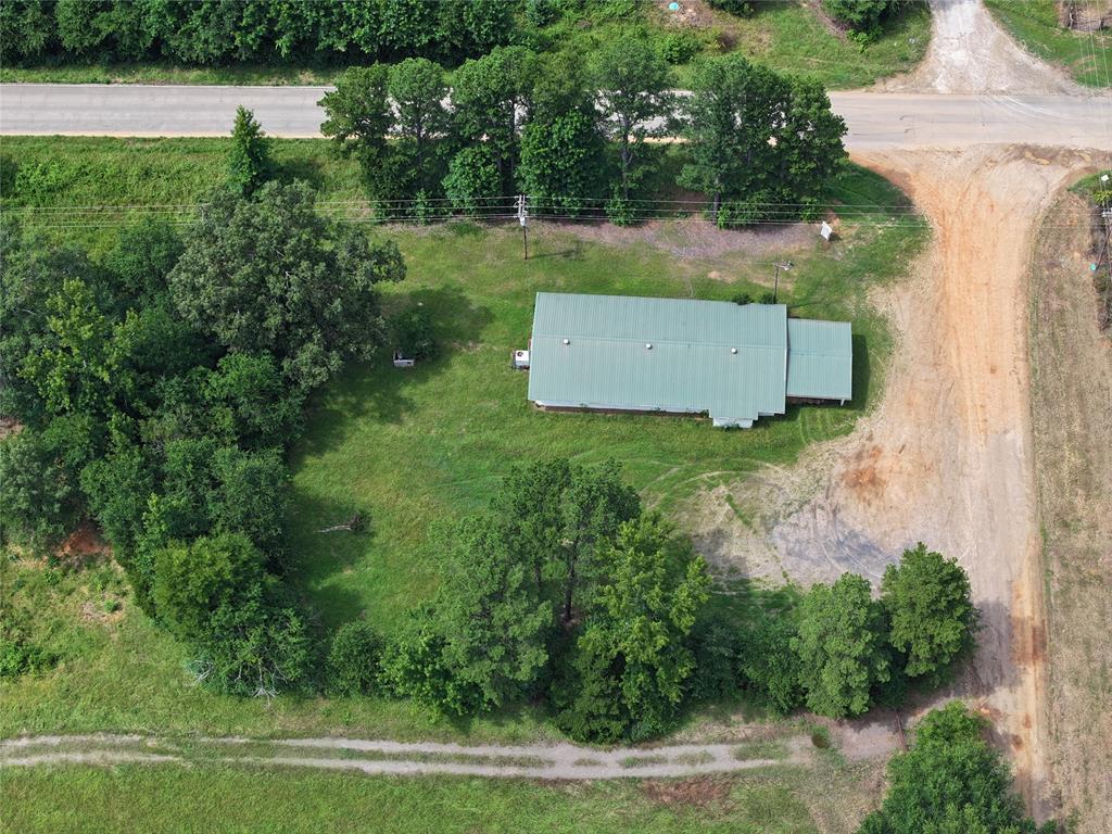 5565 Slim Road Property Photo 2