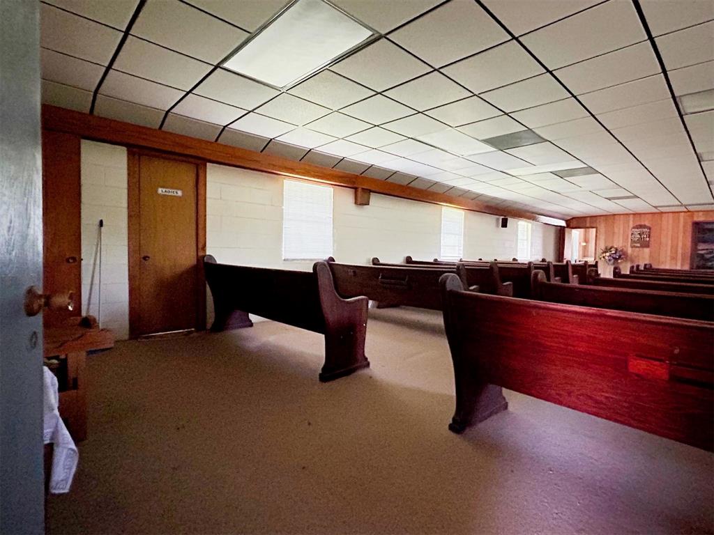 5565 Slim Road Property Photo 5
