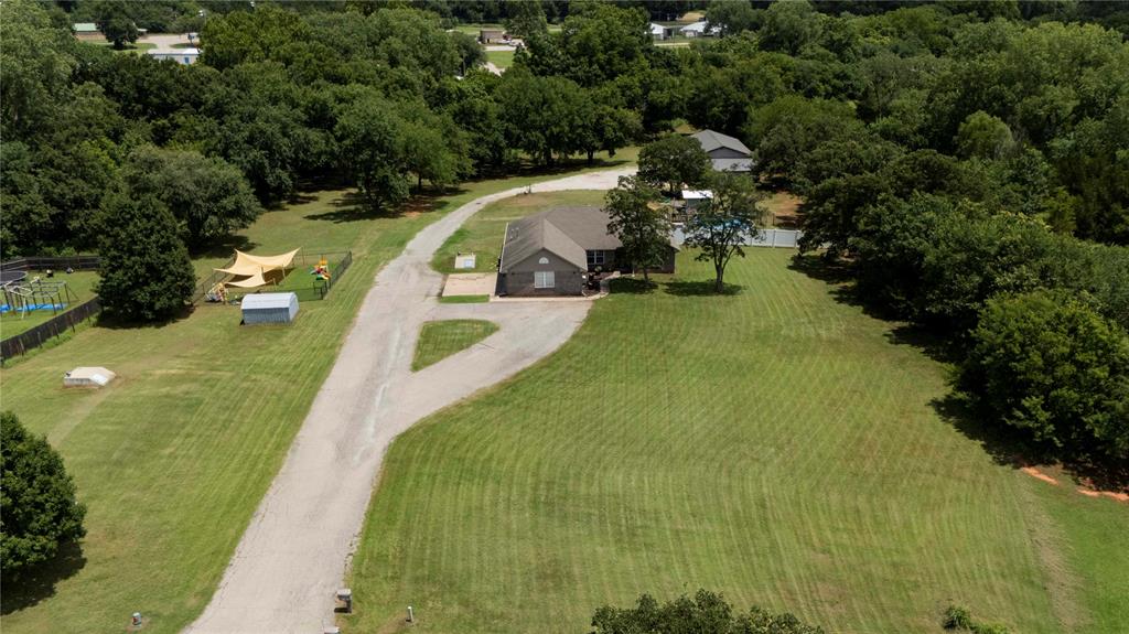800 Tilghman Drive