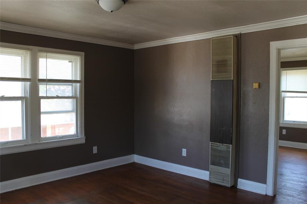 426 N Beard Avenue Property Photo 13