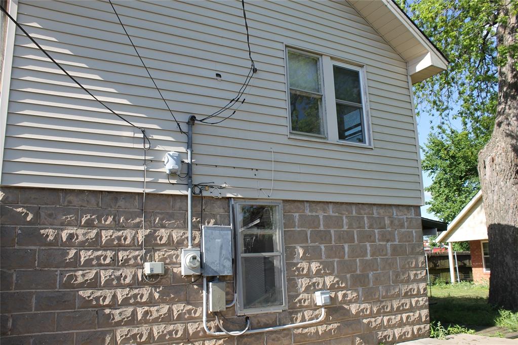 426 N Beard Avenue Property Photo 15