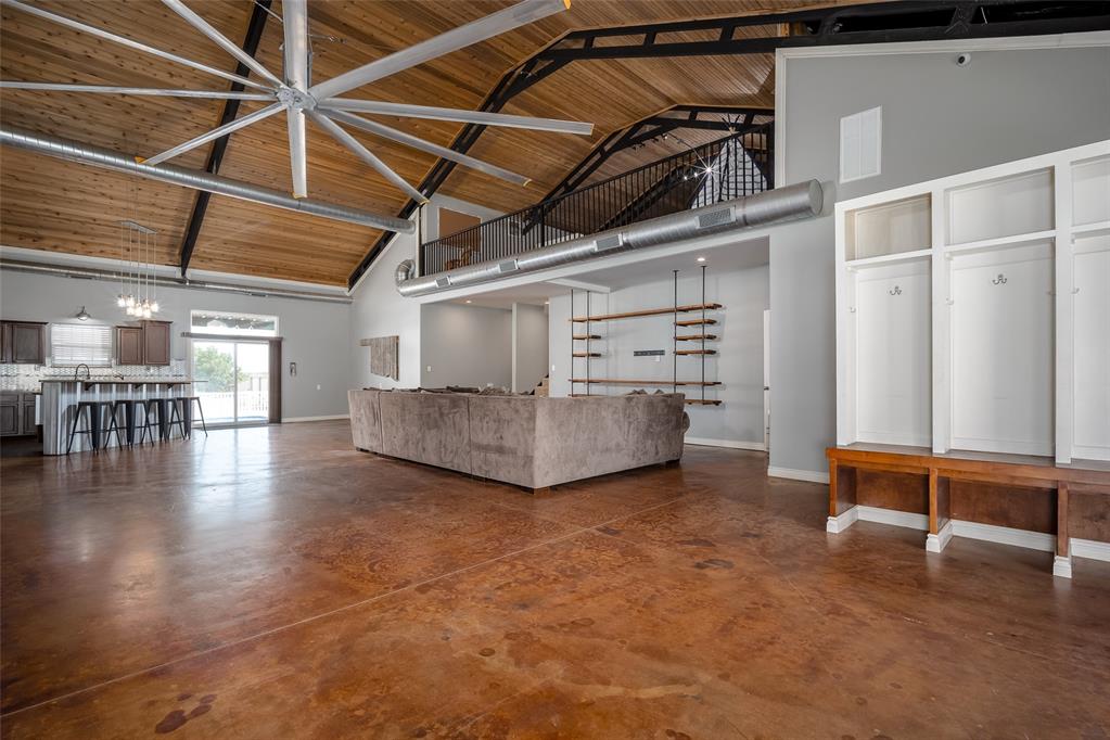 11659 273rd Street Property Photo 15