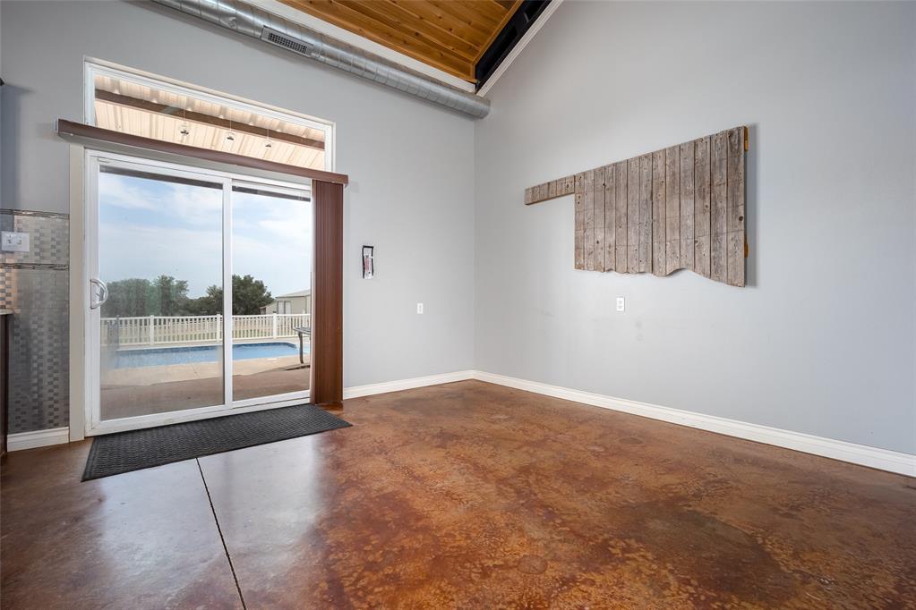 11659 273rd Street Property Photo 25