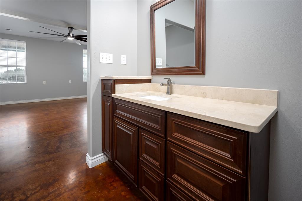 11659 273rd Street Property Photo 30