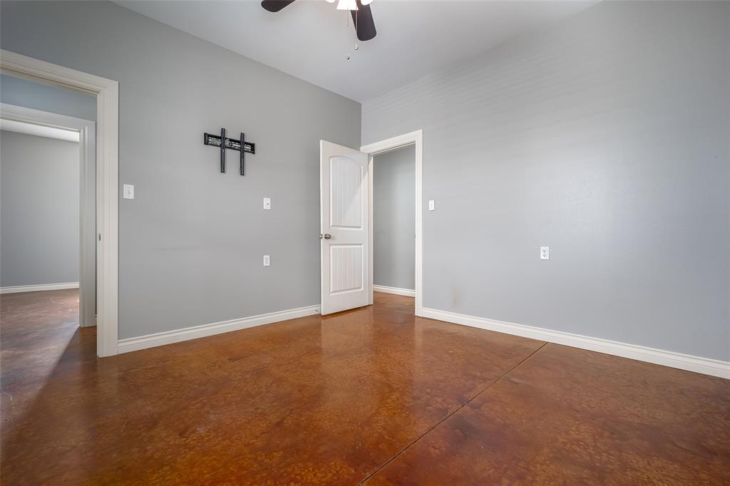 11659 273rd Street Property Photo 32