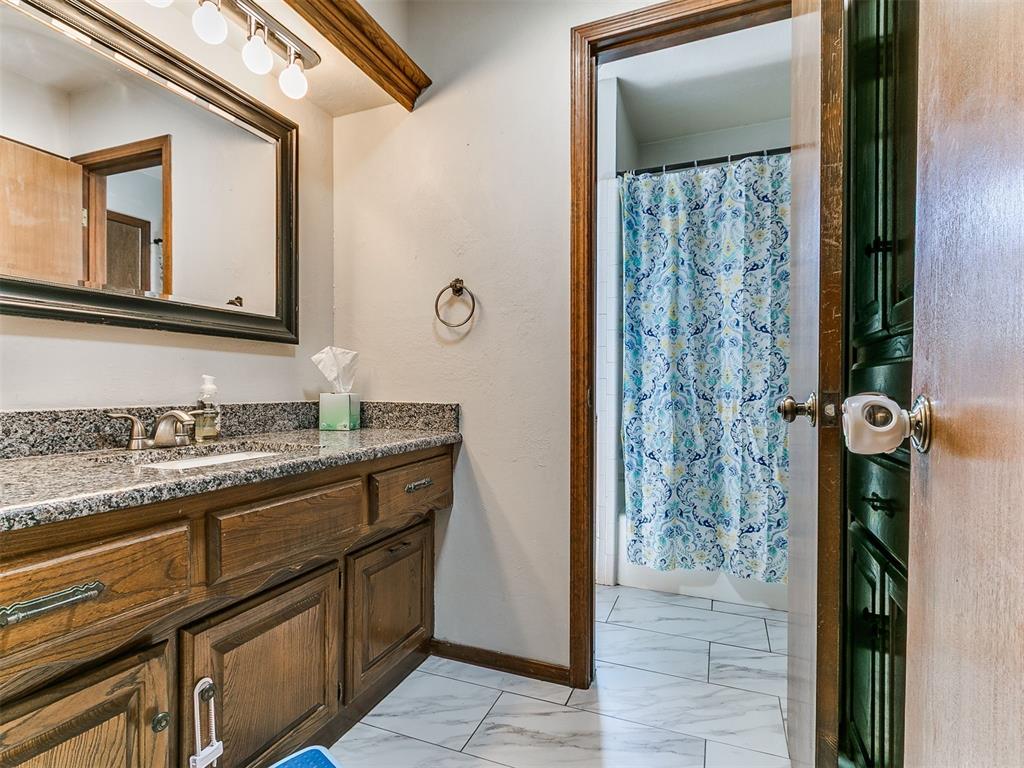 6105 W Gun Hill Way Property Photo 32