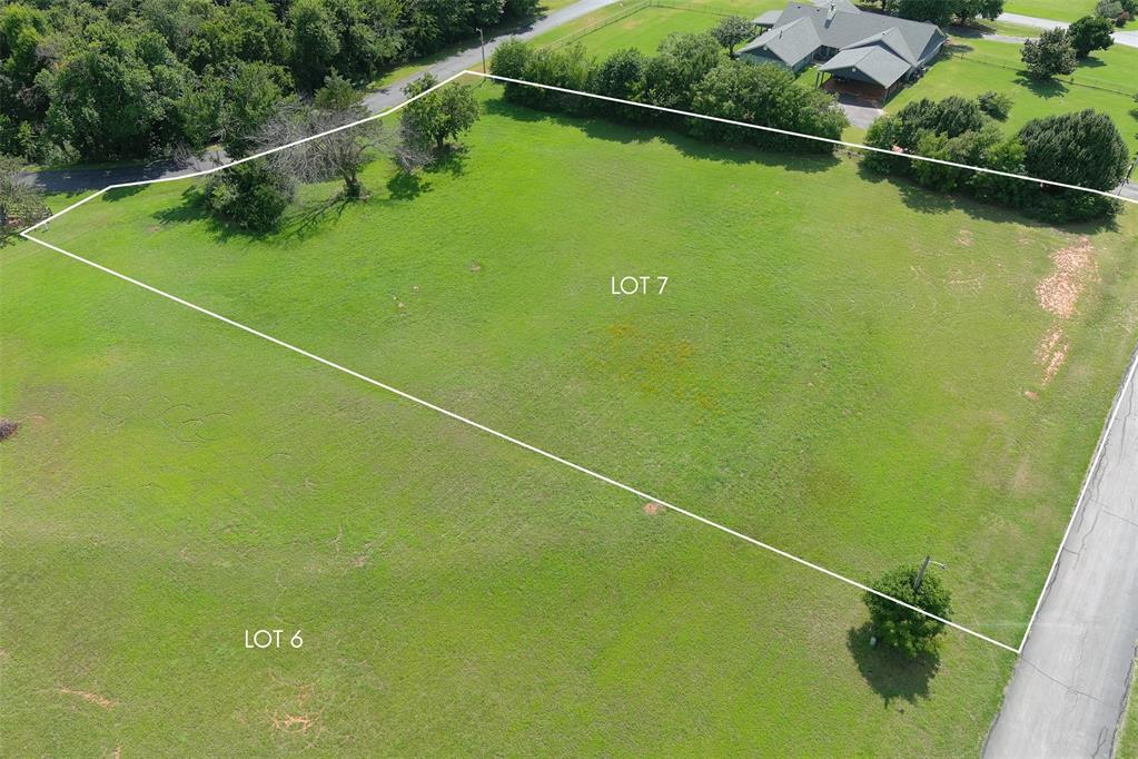 107 N Eastwood Drive Property Photo 1