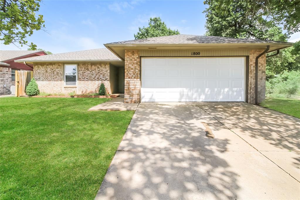 1800 Mark Trail Property Photo 1
