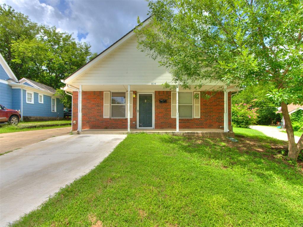 824 N Beard Avenue Property Photo 1