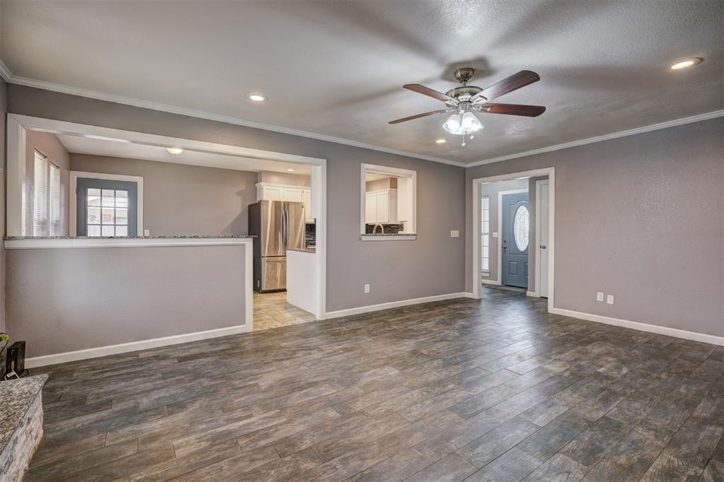 728 Teal Place Property Photo 8