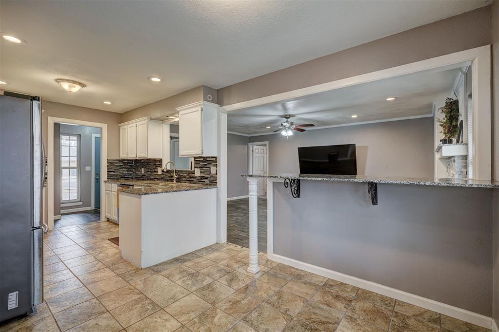 728 Teal Place Property Photo 12
