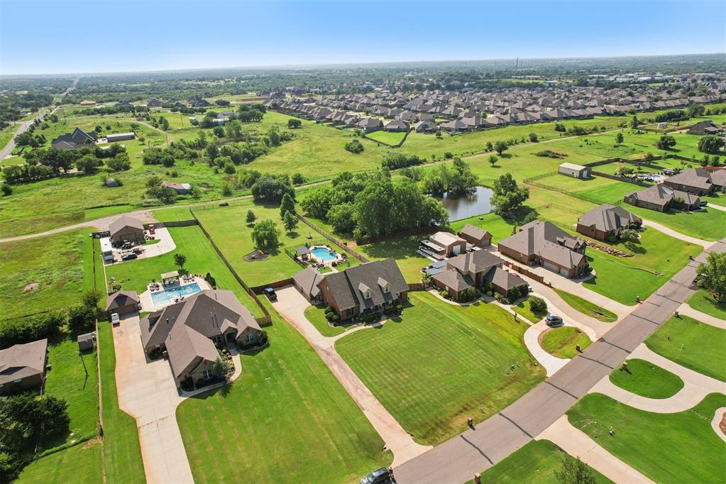 1180814 Property Photo 1