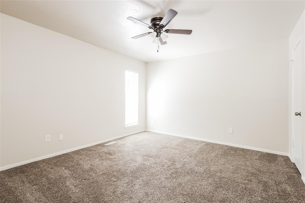 8829 Parkridge Drive Property Photo 11