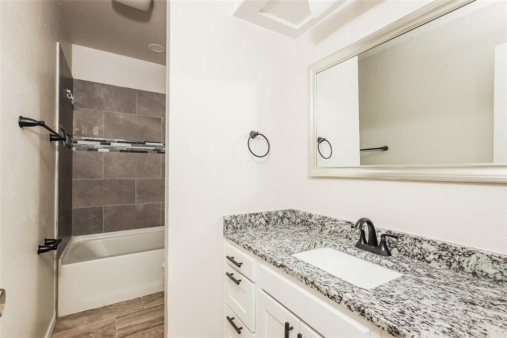 8829 Parkridge Drive Property Photo 13