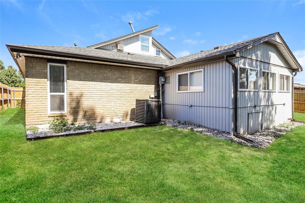 8829 Parkridge Drive Property Photo 15