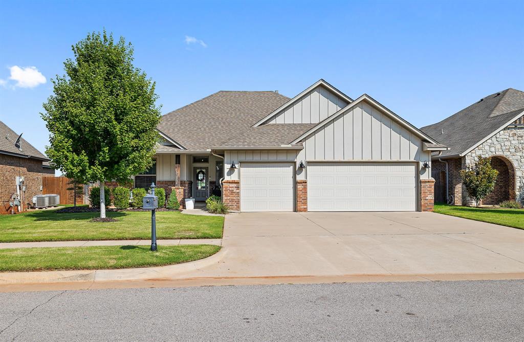 19113 Windy Way Road Property Photo 1