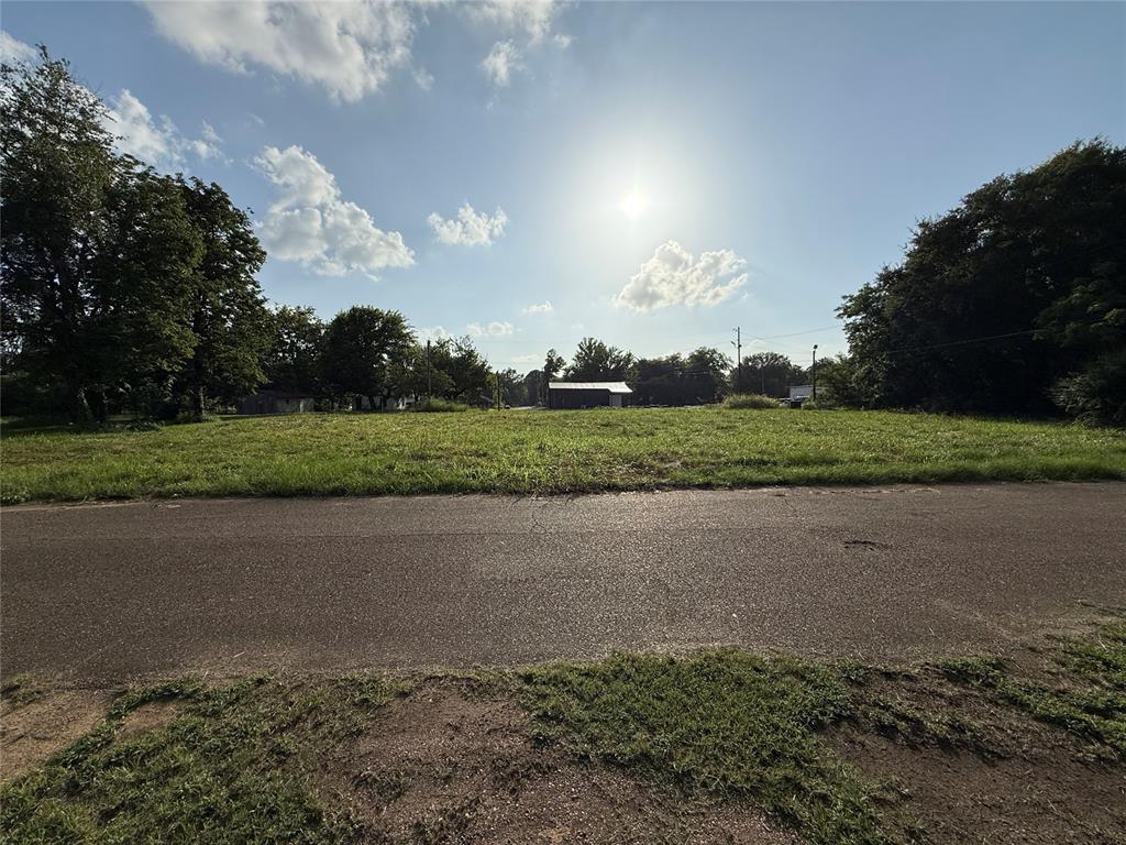 801 Se Avenue C Property Photo 1