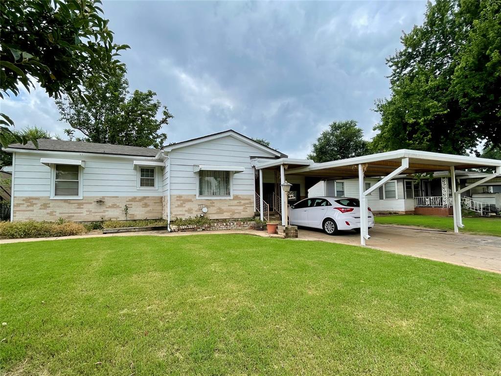 3720 Sw 40th Place Property Photo 2