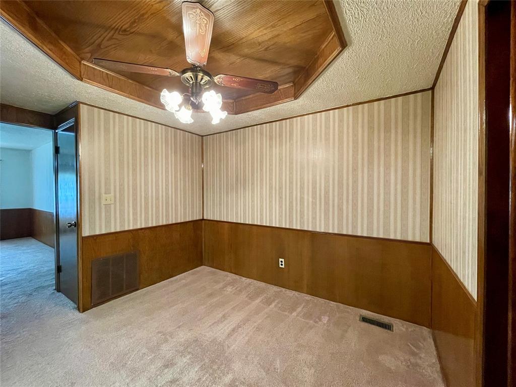 3720 Sw 40th Place Property Photo 5
