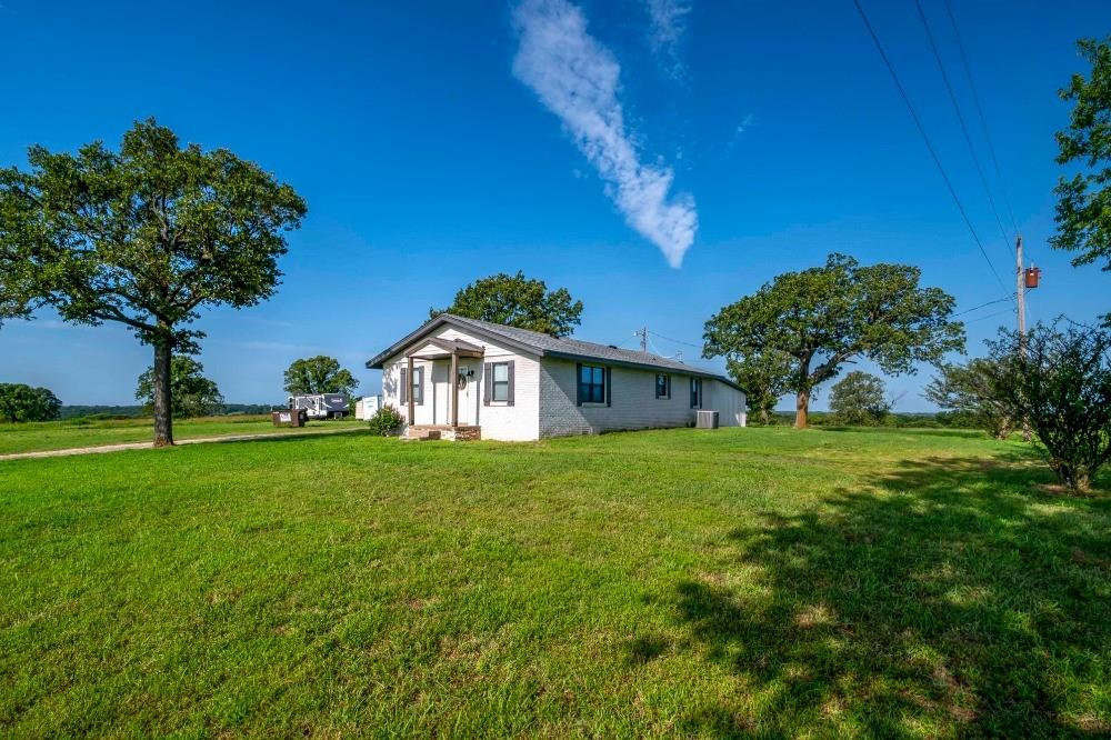 21576 Milfay Road Property Photo 4