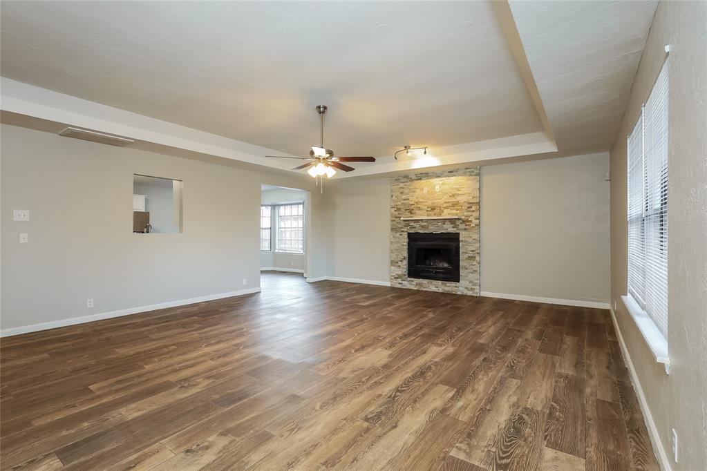 2705 Fairfield Drive Property Photo 4