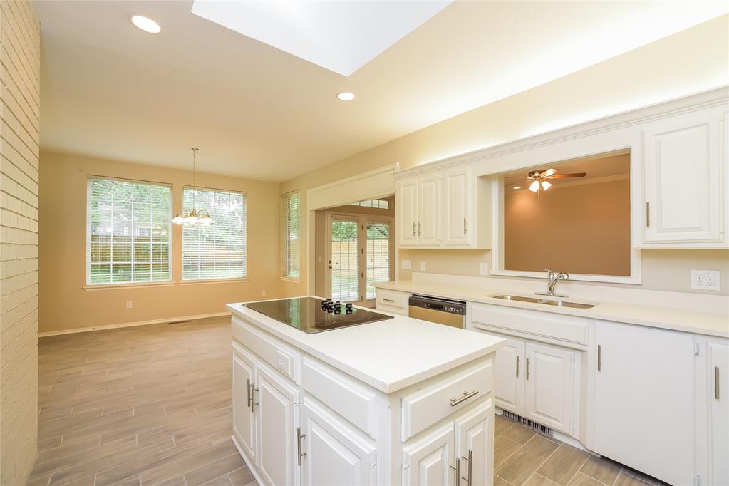 2809 Nw 158th Street Property Photo 8