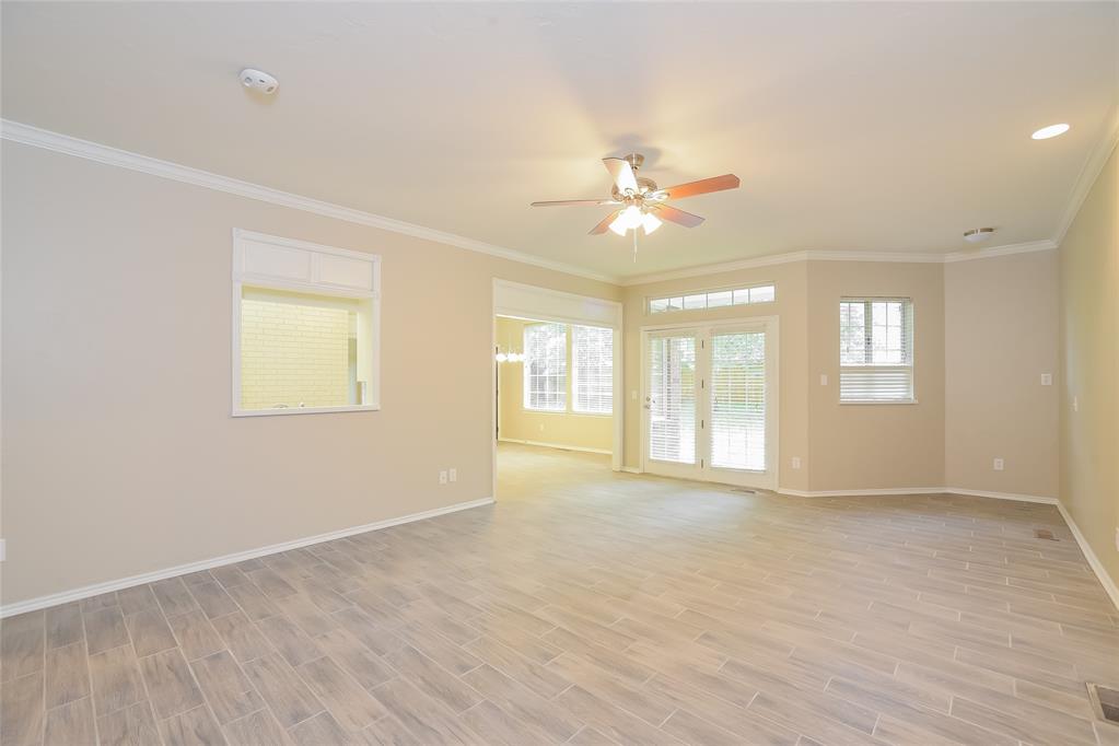 2809 Nw 158th Street Property Photo 9