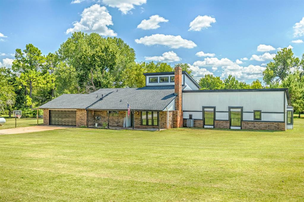 707 Cedar Springs Drive Property Photo