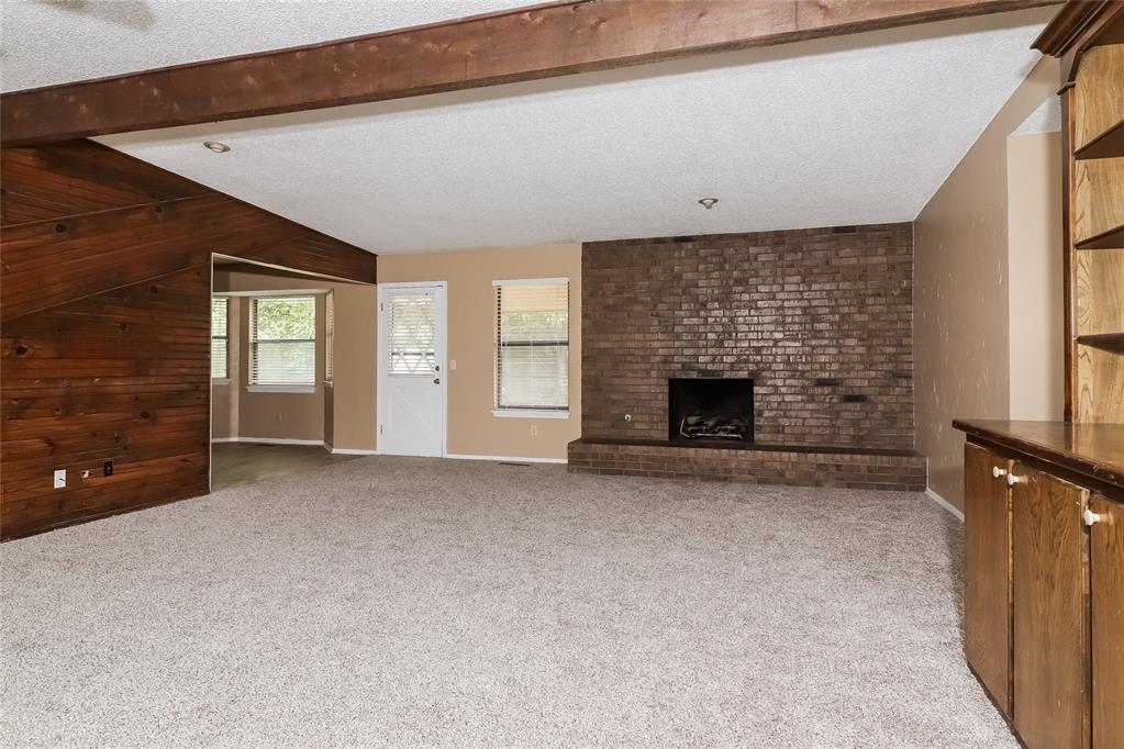 2013 Bonnycastle Lane Property Photo 3